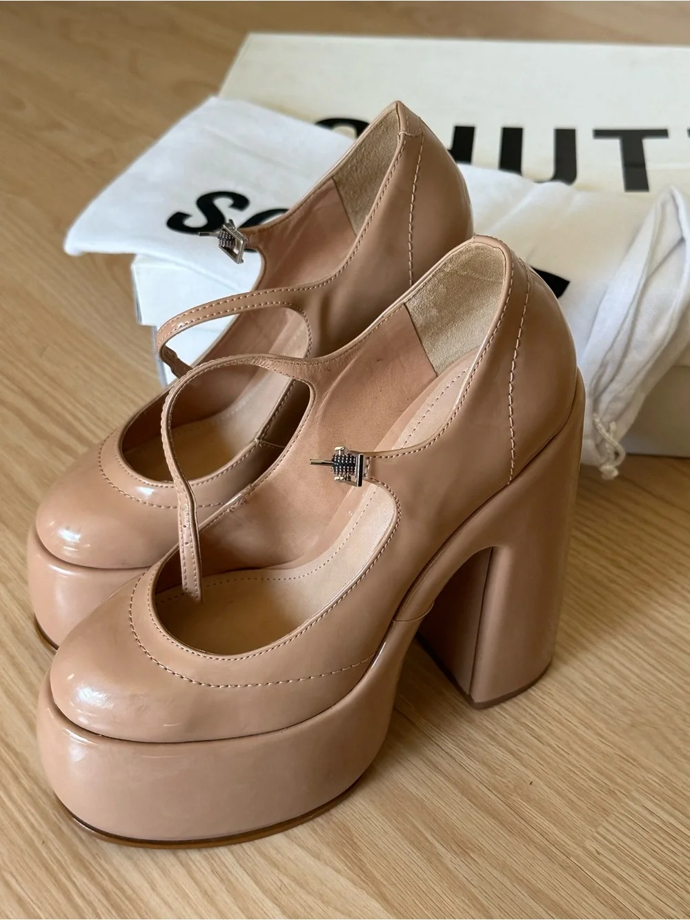 SCHUTZ Zayne Nude Patent Leather Platform Block Heel Pumps – Women’s Size 7